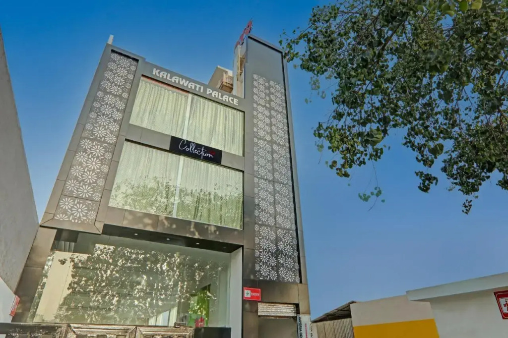 Лакхнау: Collection O Hotel Kalawati Palace