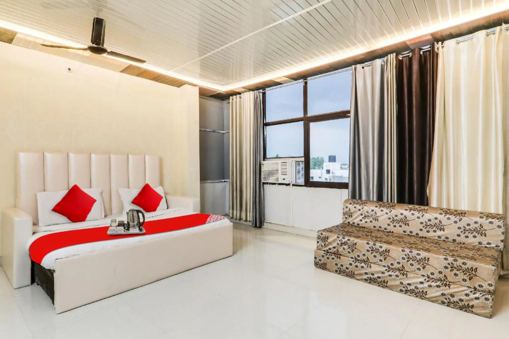 Лакхнау: Flagship 93242 Hotel Comforties