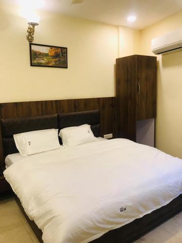 Амритсар: OYO 69762 Hotel 50-50