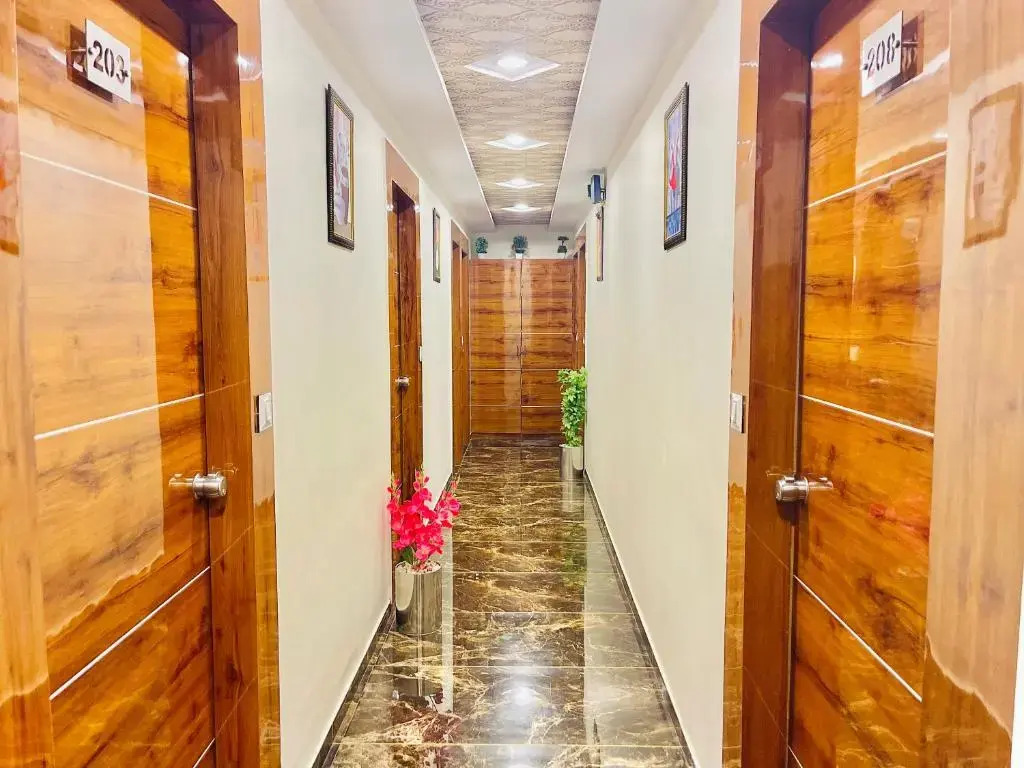 Ахмедабад: Hotel Avenue Ac Rooms
