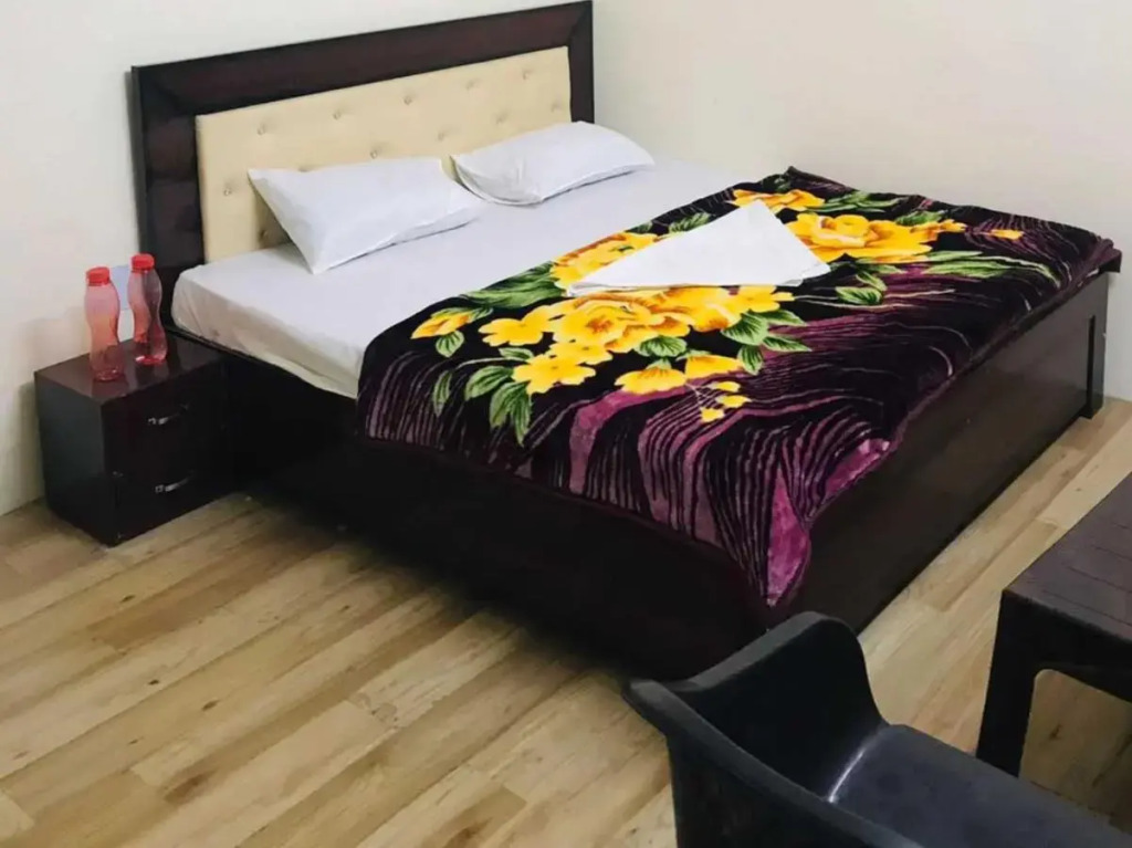Фаридабад: Oyo 89492 Hotel Blue Hub