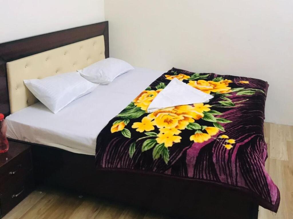 Фаридабад: Oyo 89492 Hotel Blue Hub
