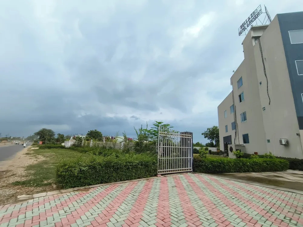 Барейлли: Bellazio Suites H& Resort