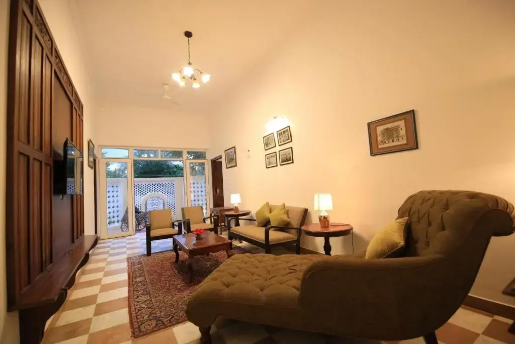 Навалгарх: Roop Niwas Kothi Hotel