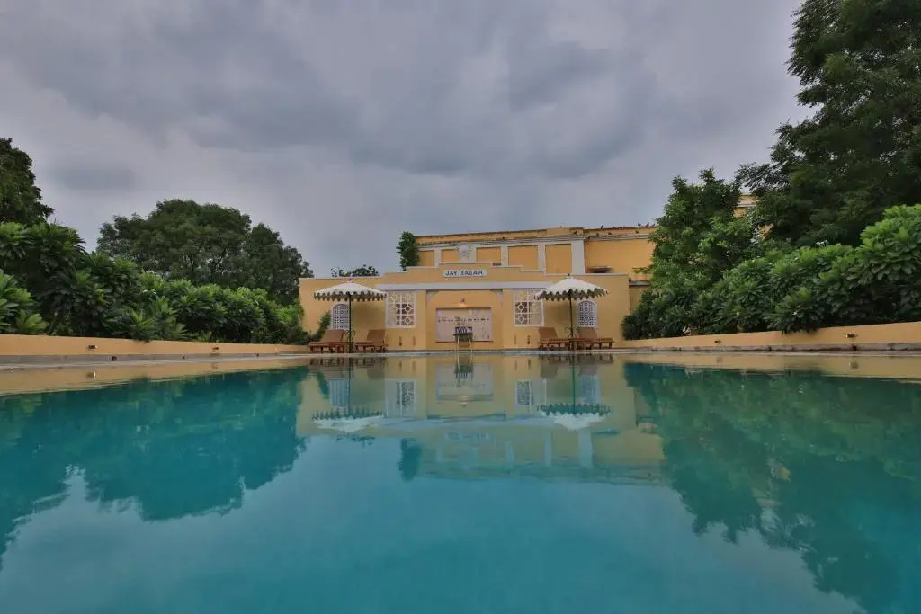 Навалгарх: Roop Niwas Kothi Hotel