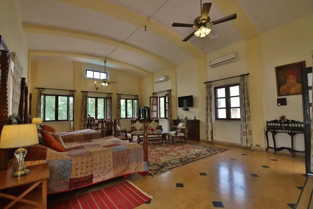 Навалгарх: Roop Niwas Kothi Hotel