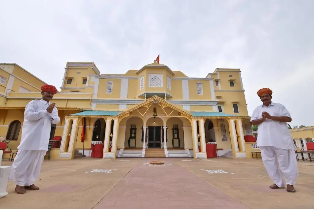 Навалгарх: Roop Niwas Kothi Hotel