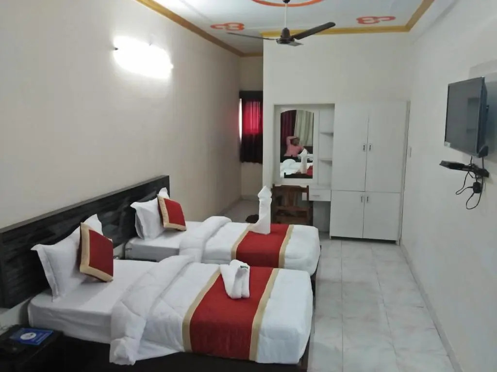 Кушинагар: Hotel Buddha