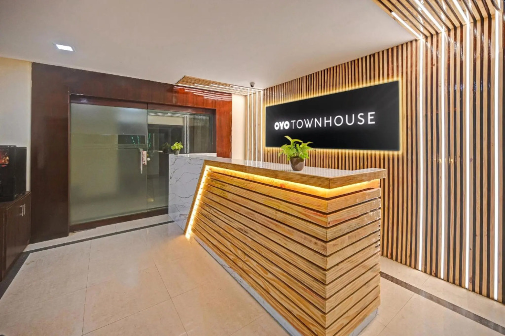Бхубанешвар: Townhouse 1175 Greenland Grand Hotel