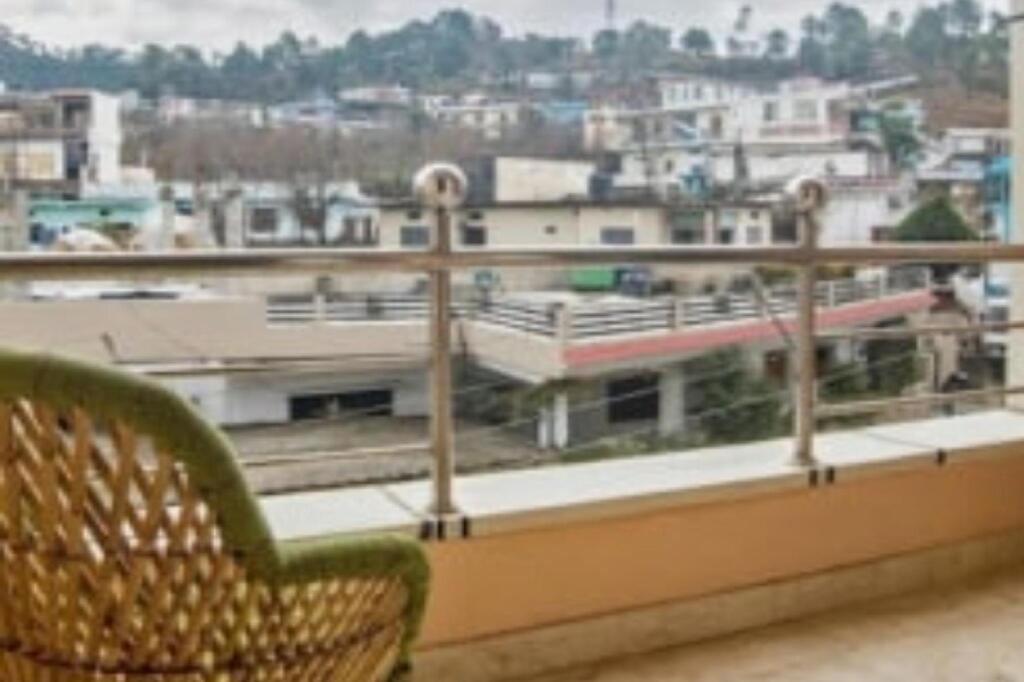 Питорагарх: Pop 84708 Hotel Maa Tripura Residency