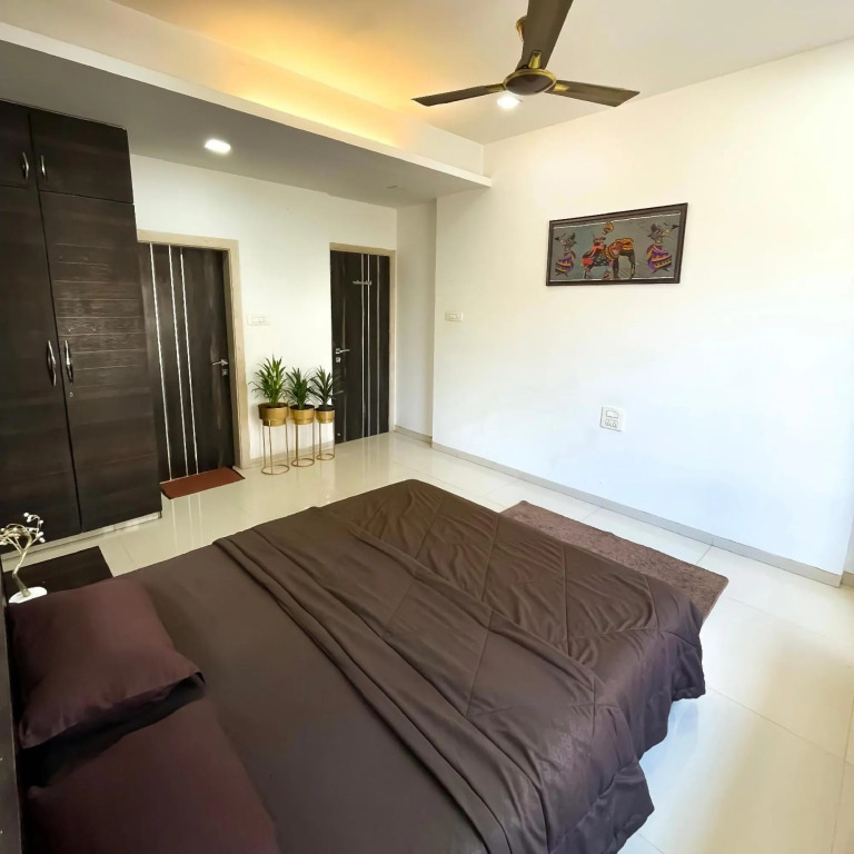 Лонавала: Havana by signature suites