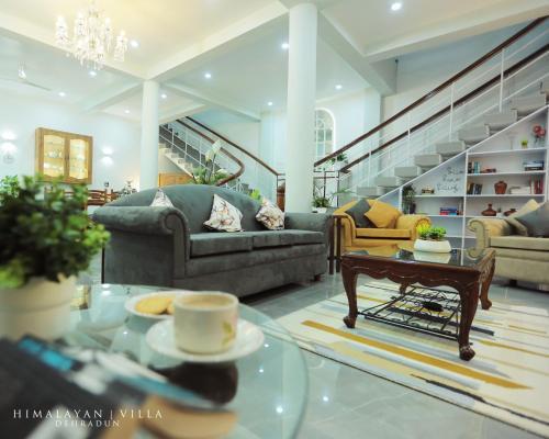 Массури: Himalayan Villa