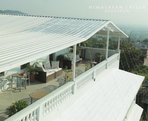 Массури: Himalayan Villa