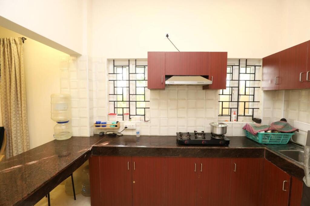 Ваниямбади: Nest Villa Yelagiri By Lexstays