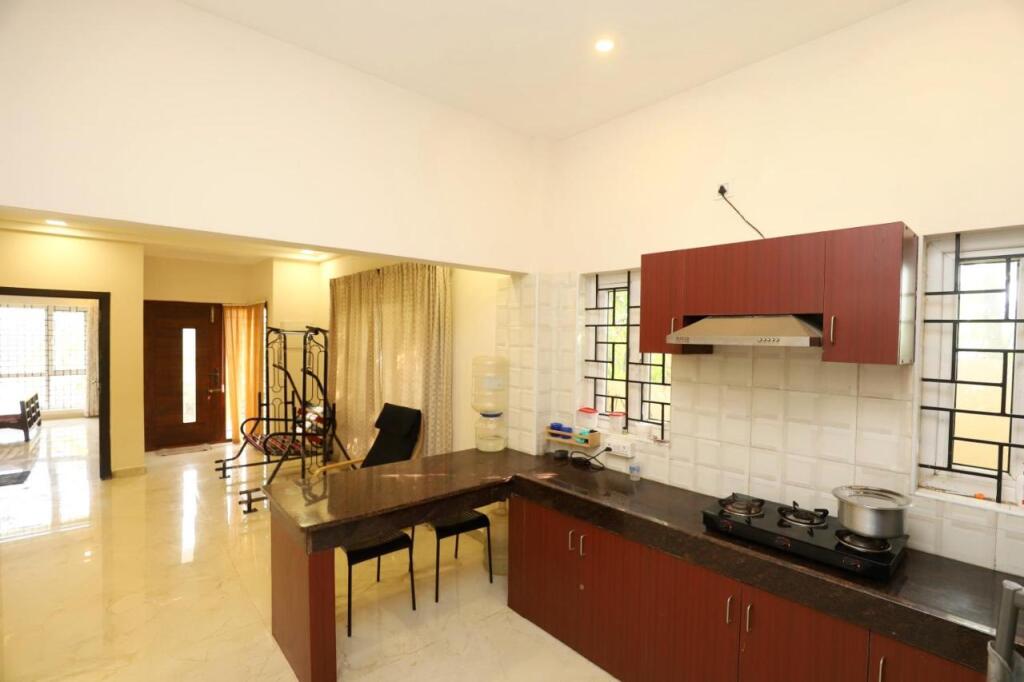 Ваниямбади: Nest Villa Yelagiri By Lexstays