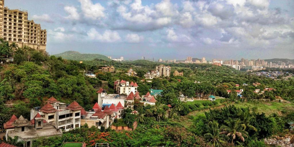 Мумбаи: Villa 408-Dr Wade in Royal Palms Mumbai