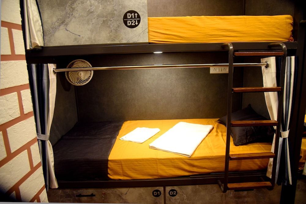 Ахмедабад: Charyana Hotel Ac Dormitory