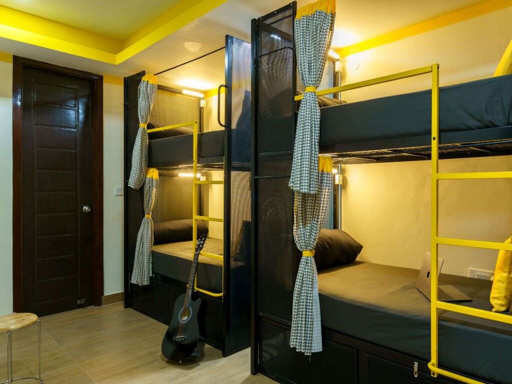 Дехрадун: The Hosteller Dehradun