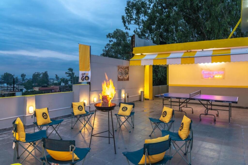 Дехрадун: The Hosteller Dehradun