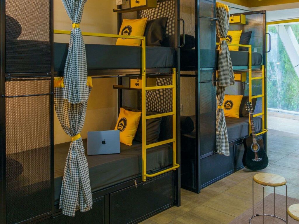 Дехрадун: The Hosteller Dehradun