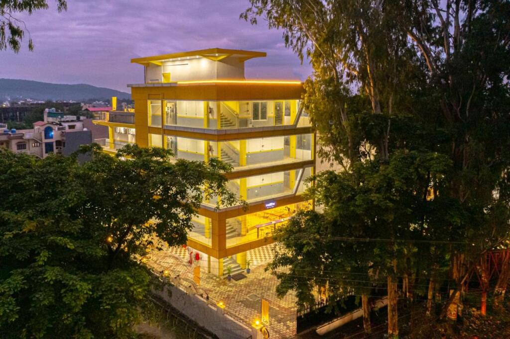 Дехрадун: The Hosteller Dehradun