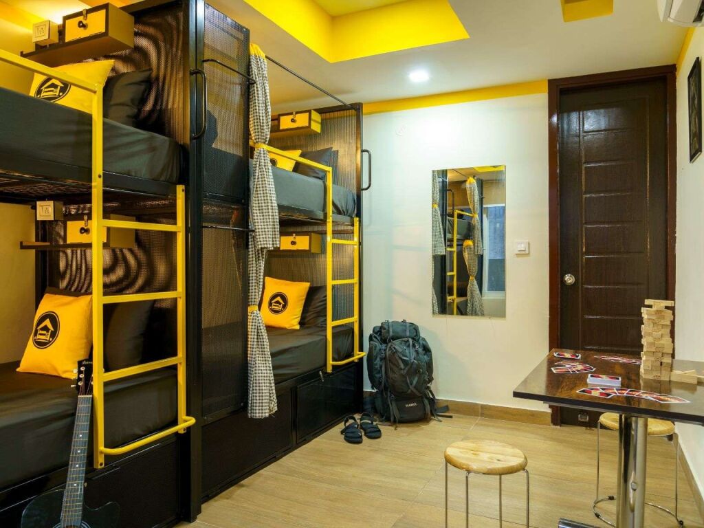 Дехрадун: The Hosteller Dehradun