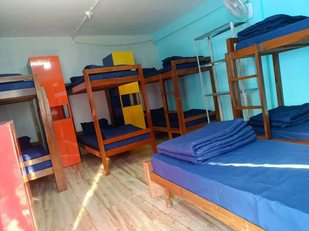 Массури: The Himalayan Hostel