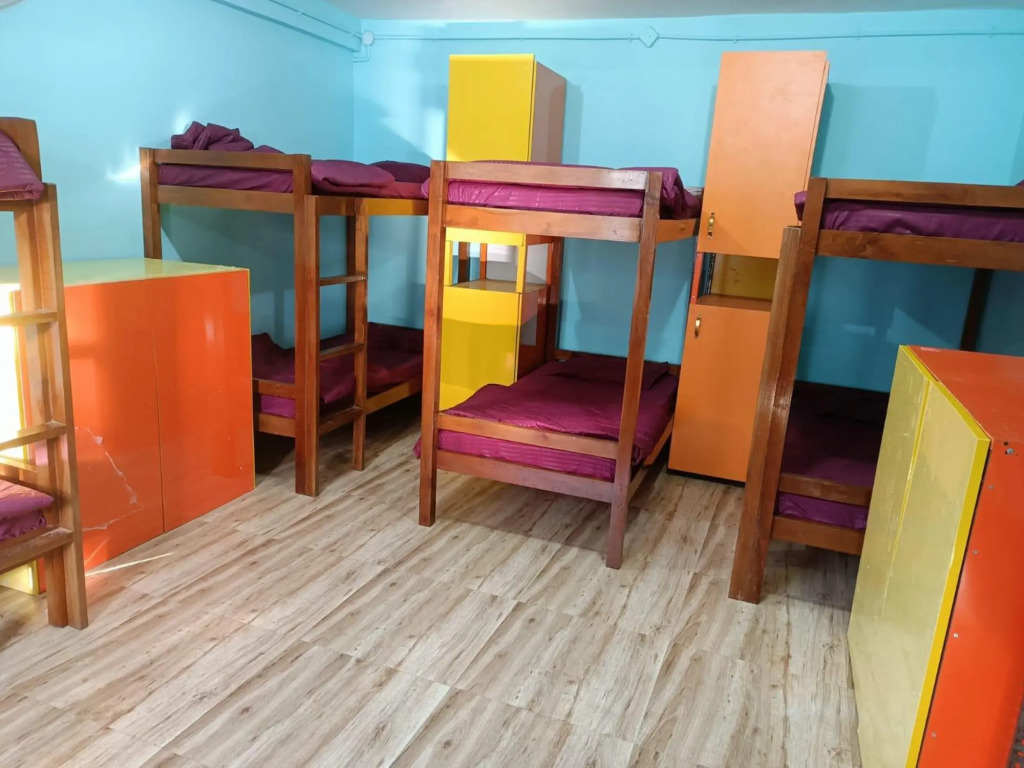 Массури: The Himalayan Hostel
