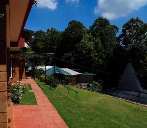 Кунур: De Rock Jungle Living Resort