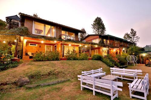 Кунур: De Rock Jungle Living Resort