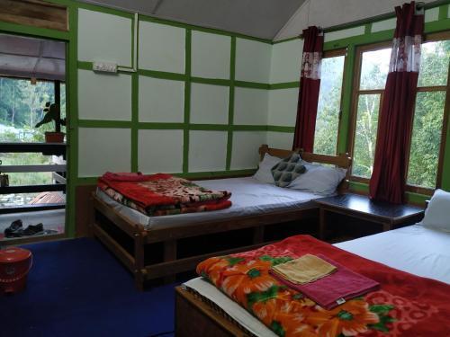 Калимпонг: Bidyang Crown Imperial River Resort
