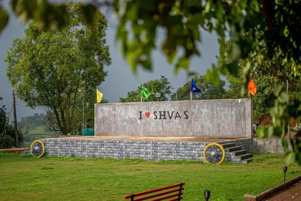 Игатпури: Shvas Island Resort