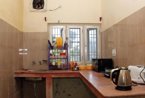 Кангра: Hobo Hostel