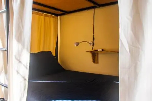Кангра: Hobo Hostel