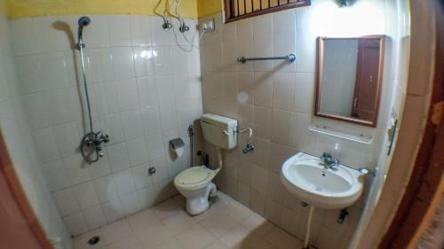 Кангра: Hobo Hostel