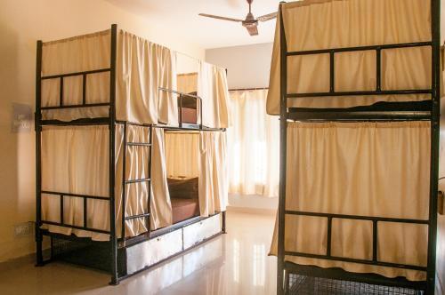 Кангра: Hobo Hostel