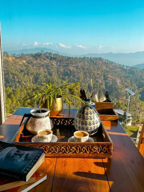 Сукха: Shivoham Himalayan Resort