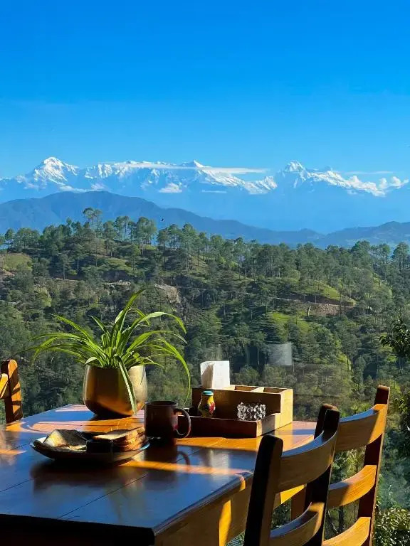 Сукха: Shivoham Himalayan Resort