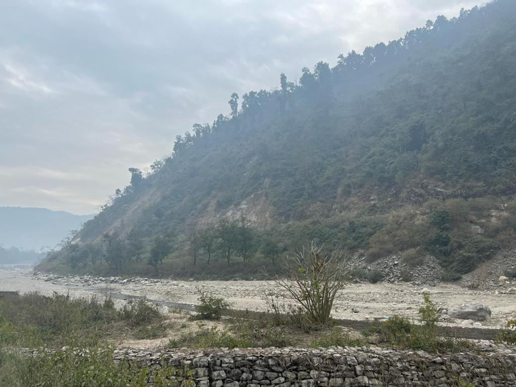 Прем-Нагар: The Needam Resort- Maldevta Dehradun