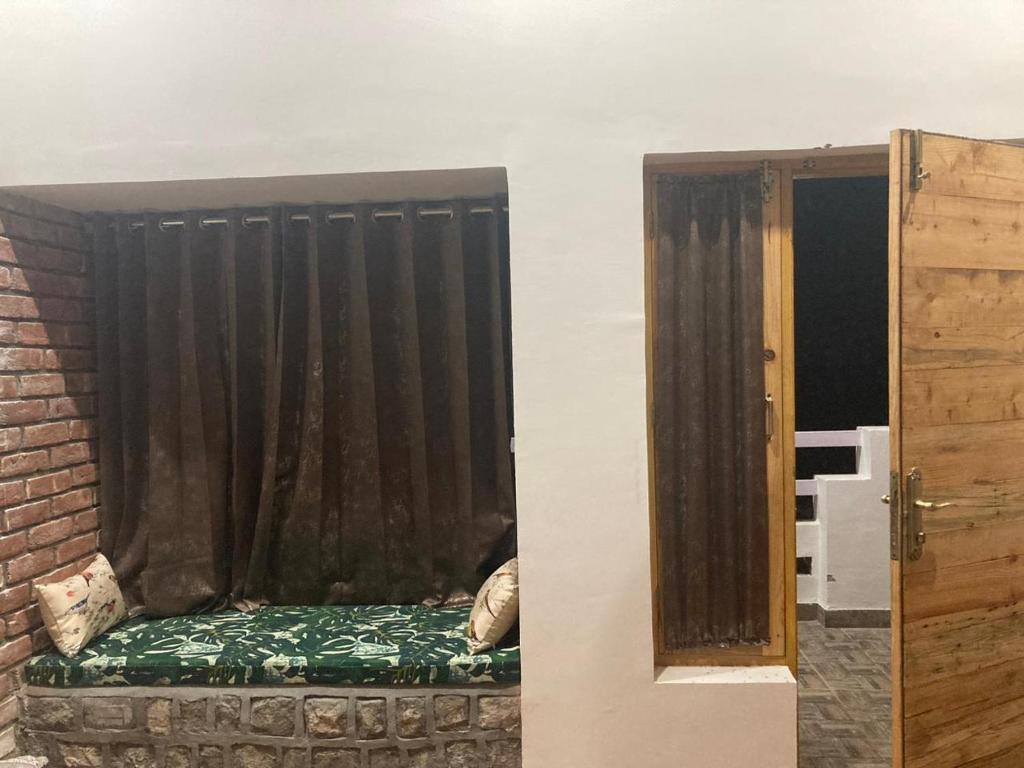 Прем-Нагар: The Needam Resort- Maldevta Dehradun