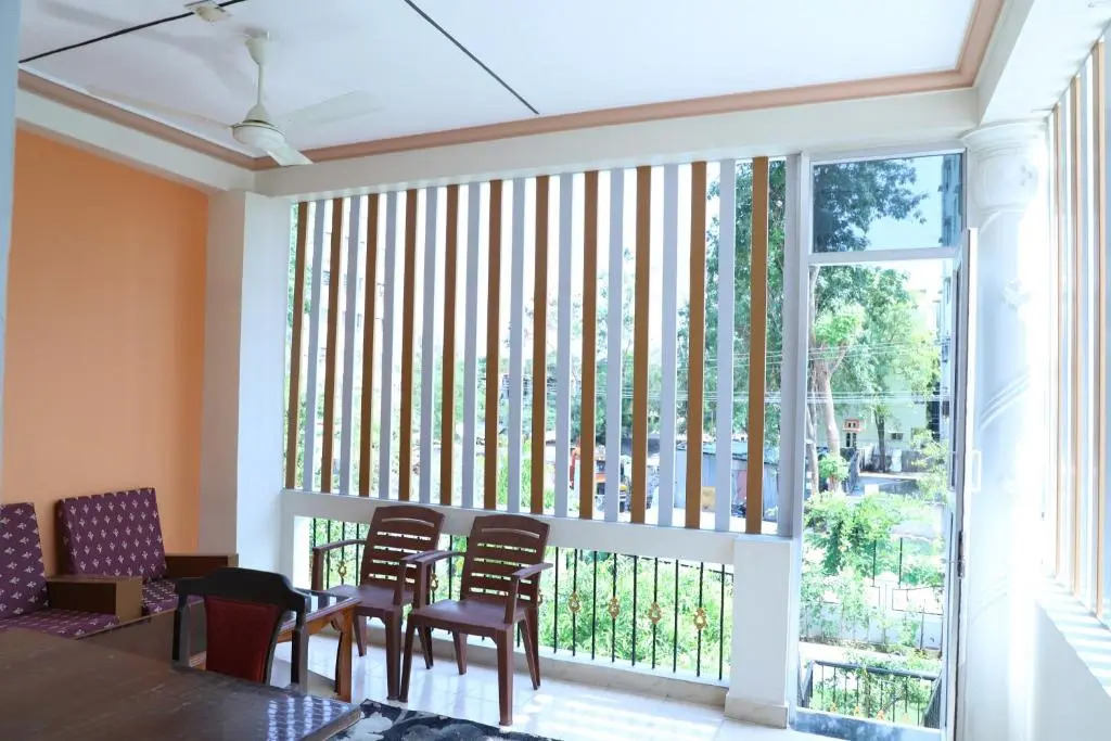 Тирупати: Divinehomestay Comfort Suite