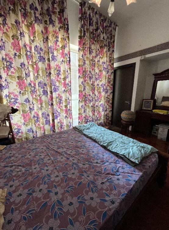 Мумбаи: Private Bedroom in a Shared Apartment