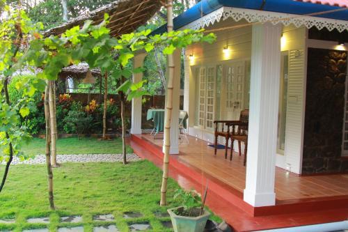Талайолапарамбу: Orchid Villa homestay