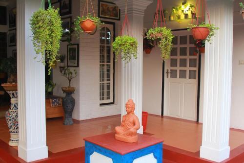 Талайолапарамбу: Orchid Villa homestay