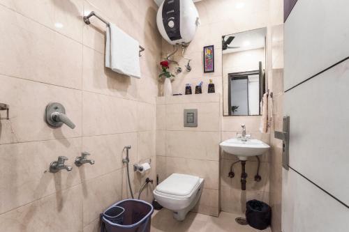 Газиабад: Entire World Class Apartment near Metro Station