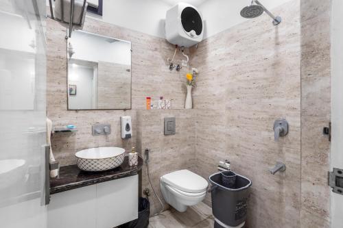 Газиабад: Entire World Class Apartment near Metro Station