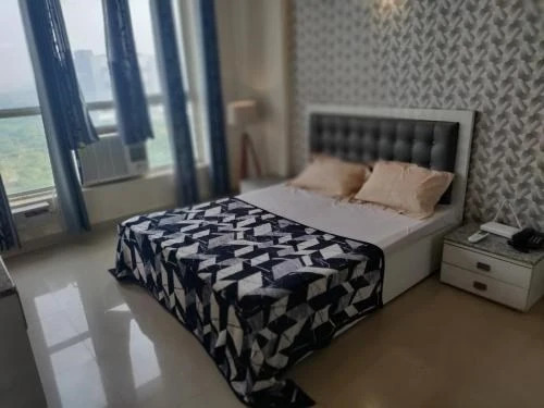 Нойда: Entire Studio Apt/Suite near Mall/Metro/ExpoMart