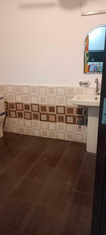 Амритсар: POP HOME 70396 Guptas Homestay