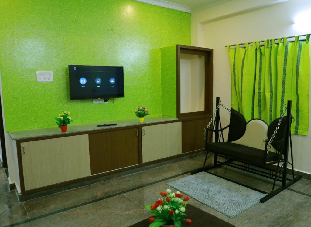 Тирупати: Sree Service apartments
