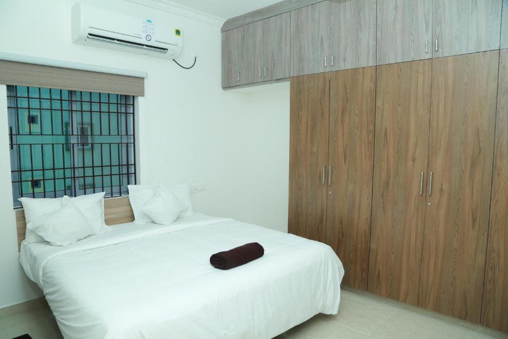Тирупати: Ameya Homestays Brand New Fully Furnished 3BHK & 2BHK Apartments.